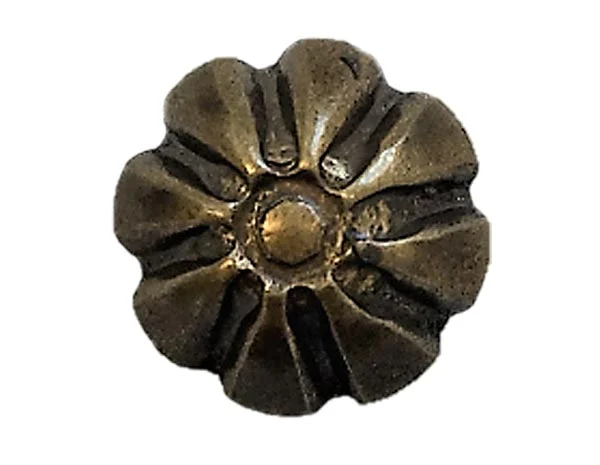 Ziernagel mit Kopf in Rosettenform