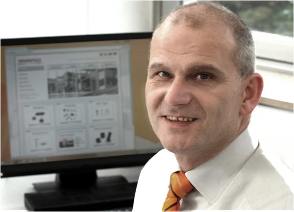 Thorsten Schwerdtfeger, Verkauf Polsternägel und Möbelgleiter